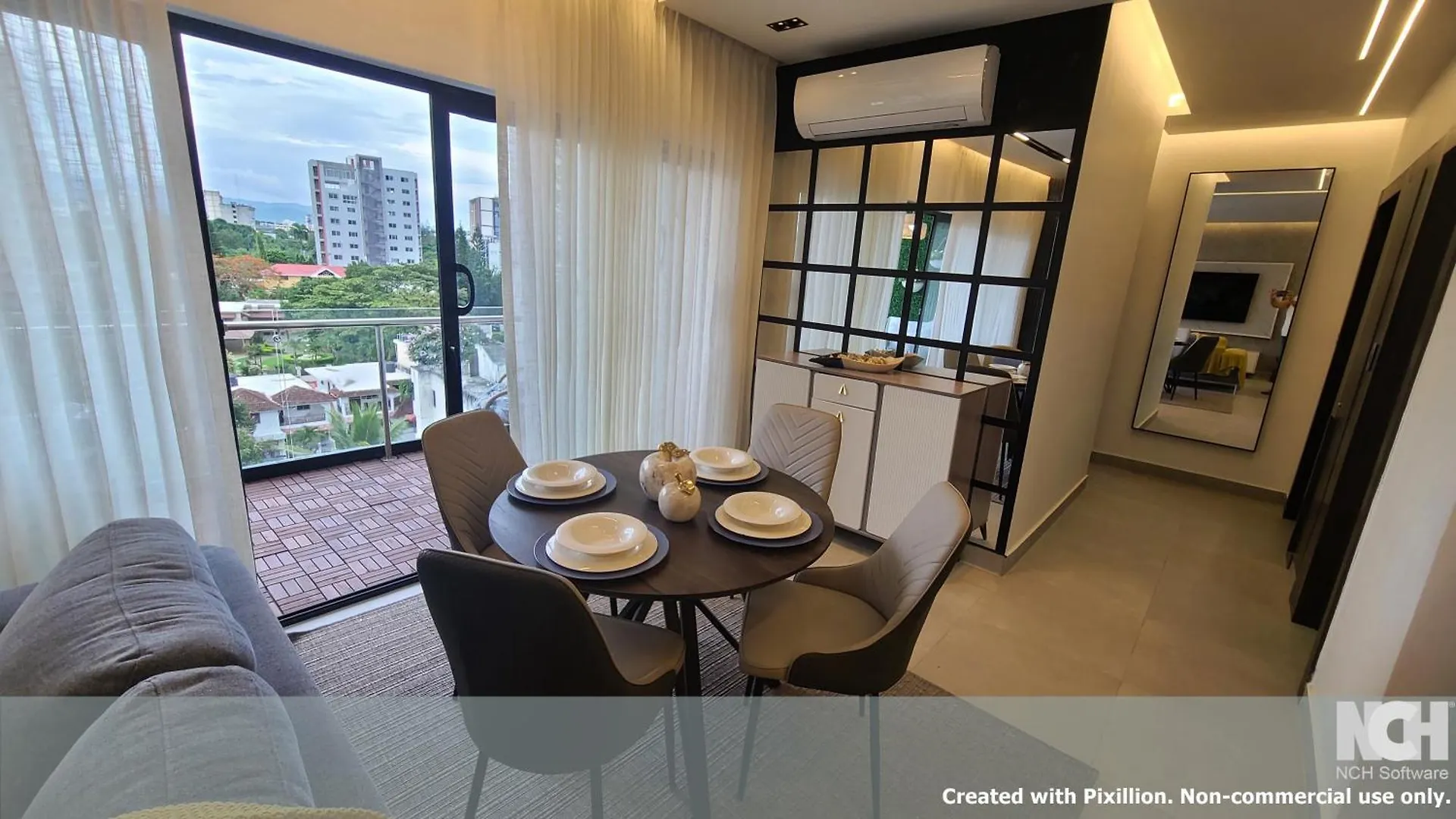 산티아고 데 로스 카바예로스 Exclusivo Centrico En La Trinitaria 아파트