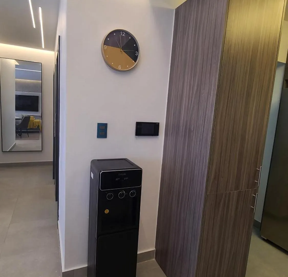 산티아고 데 로스 카바예로스 Exclusivo Centrico En La Trinitaria 아파트