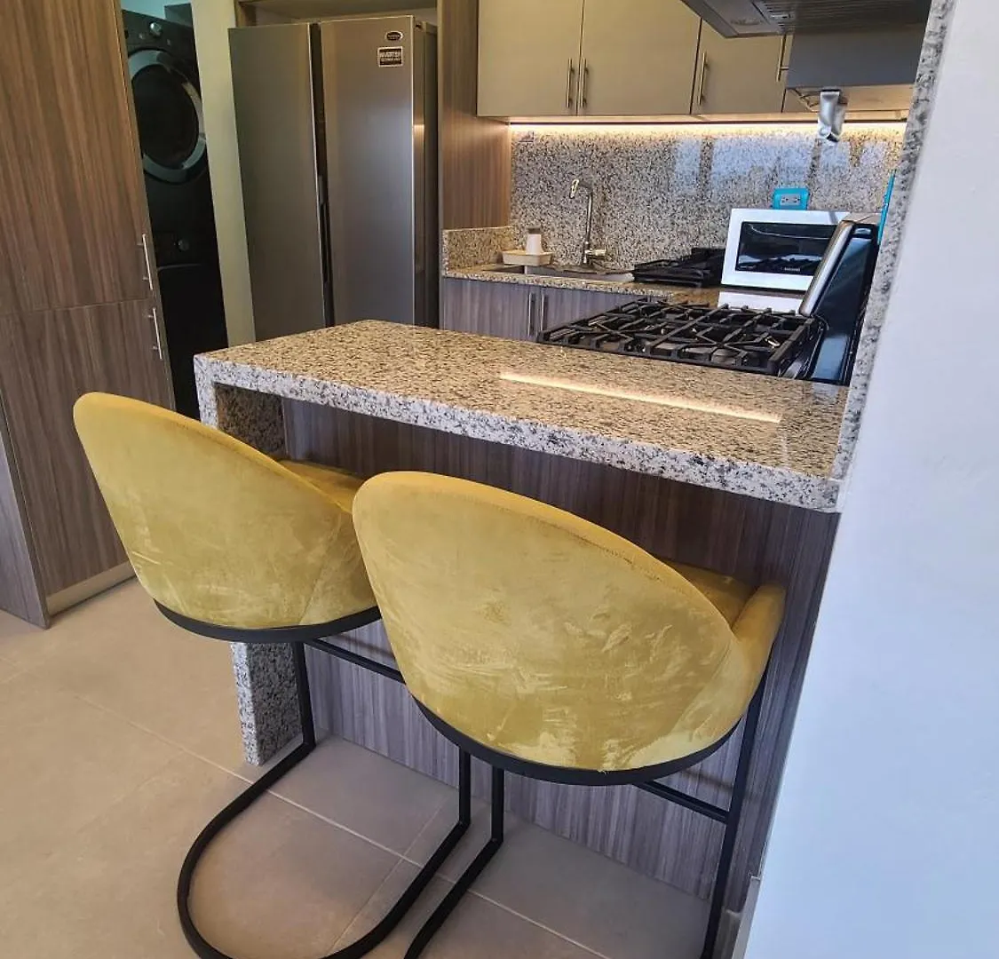 산티아고 데 로스 카바예로스 Exclusivo Centrico En La Trinitaria 아파트 0*, 산티아고 데 로스 카바예로스